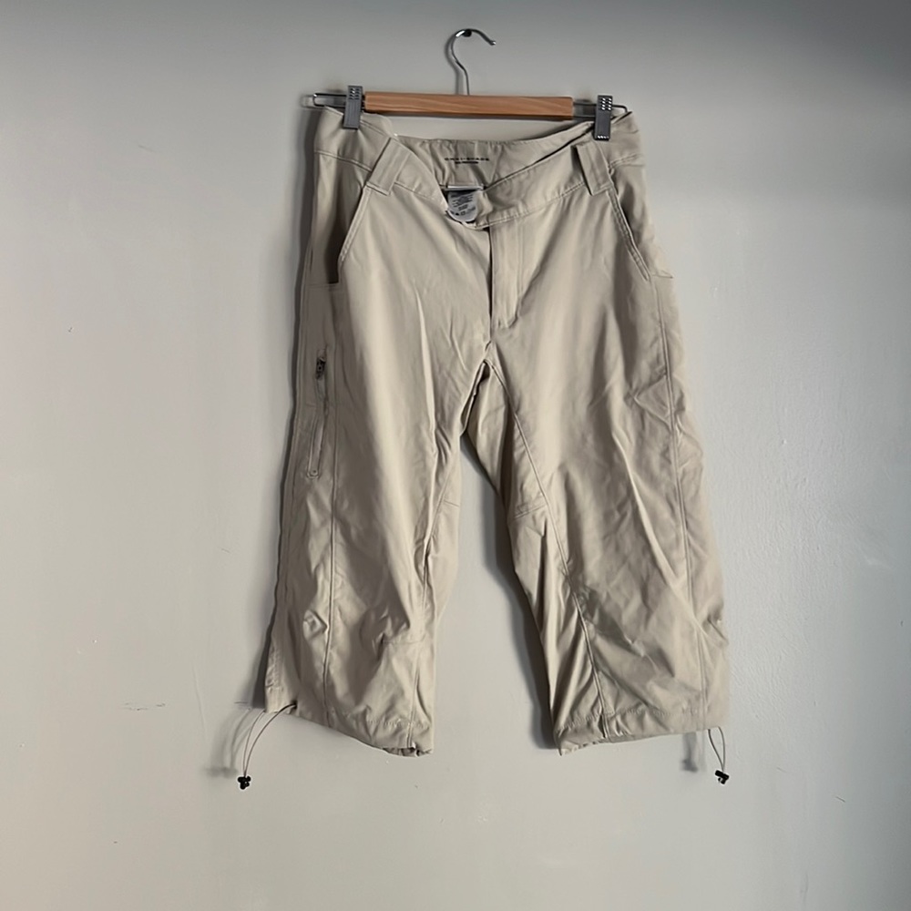 Columbia capris